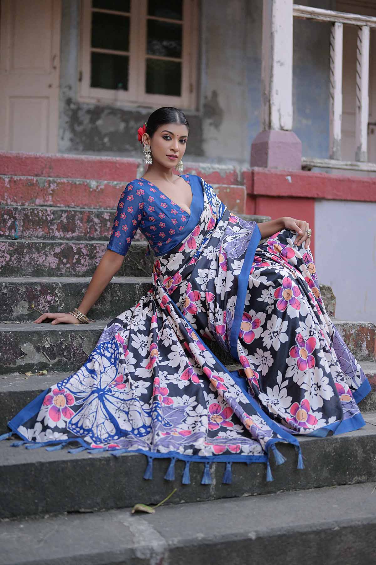 Buy Designer Black Floral Cotton Silk Saree Online